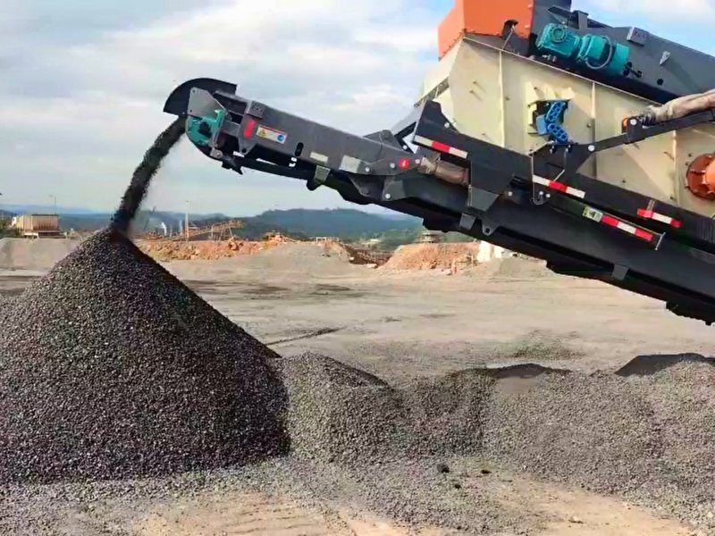 移動(dòng)破碎機(jī) 移動(dòng)破碎機(jī)