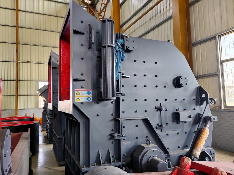 礦山破碎機(jī)廠家的主要生產(chǎn)設(shè)備產(chǎn)品有哪些